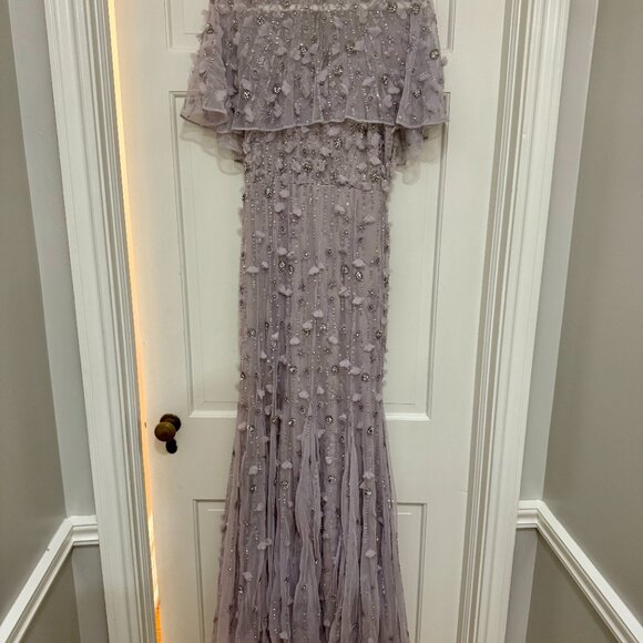 Mac Duggal EMBELLISHED ILLUSION CAPE SLEEVE TRUMPET GOWN Size 10 - Picture 4 of 9